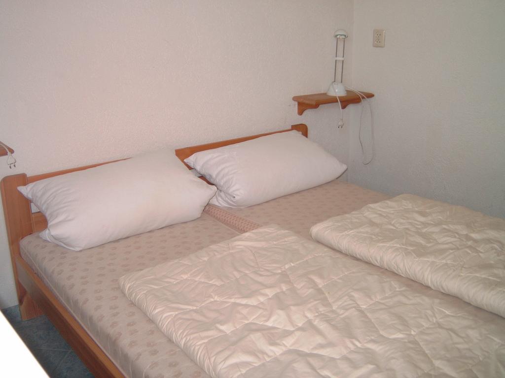 Ferienhaus Lisakowski Warmenhuizen Zimmer foto